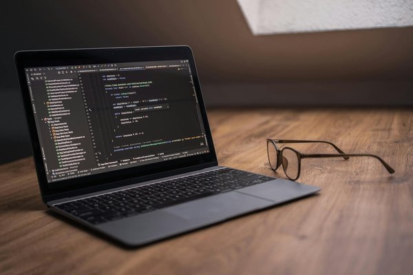 Riscoprire il Fascino del Legno: Tecniche Infallibili per il Restauro di Pavimenti in Case Coloniche